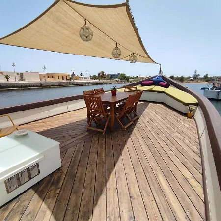 Pillirina House-boat Marzamemi